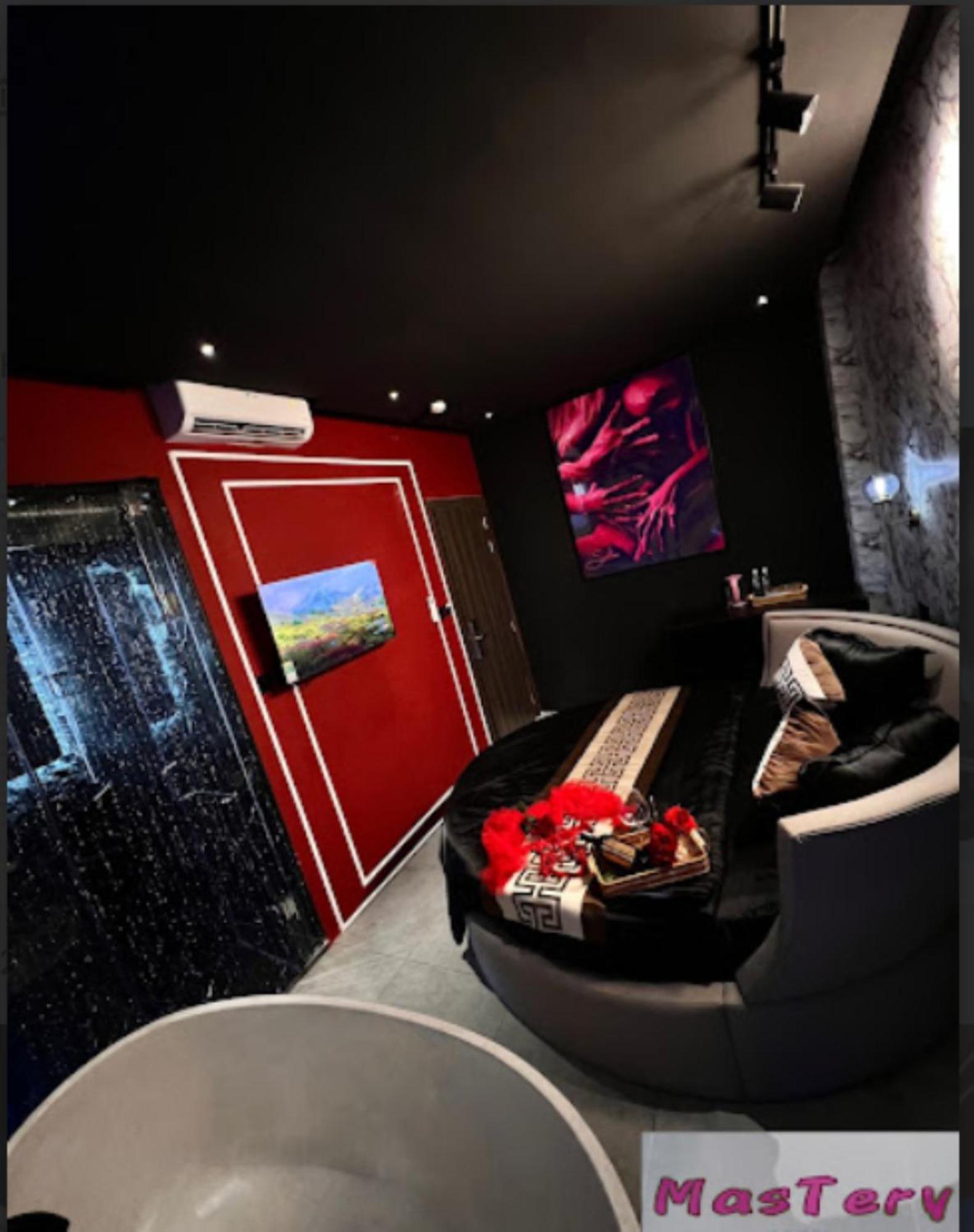 Mastery Hotel